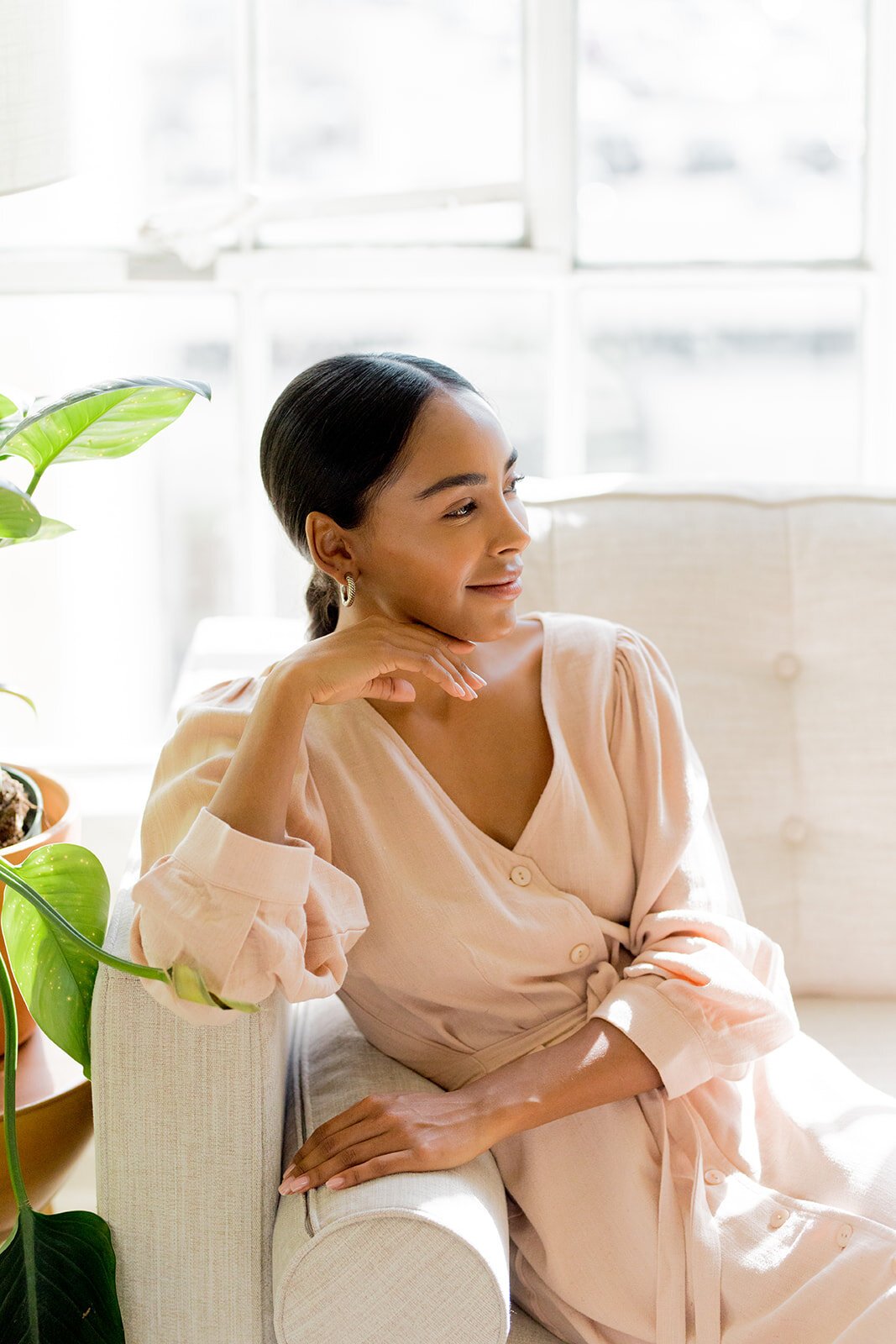 99 Mindful Conversation Topics For Deeper Connections