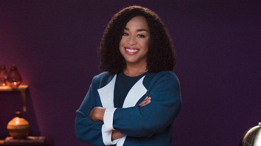 shonda-rhimes-masterclass-gifts-for-writers.jpg